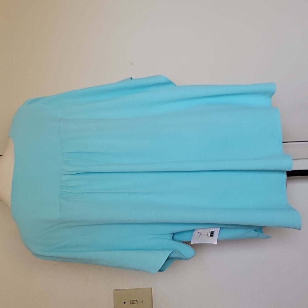 89th + Madison Button Up Loose-Fitting Blouse - Picture 5 of 5